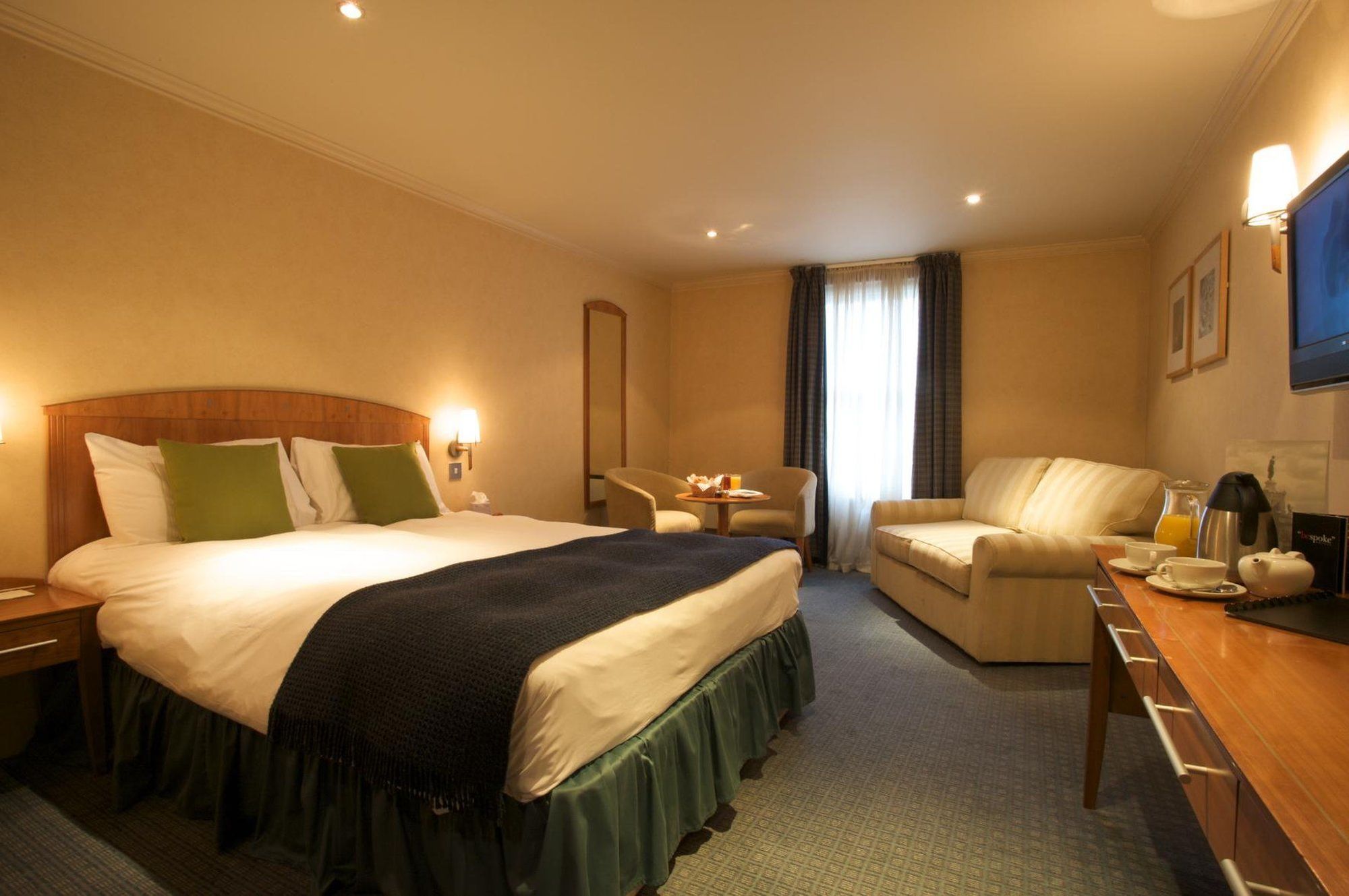 Hotel The Park Teddington
