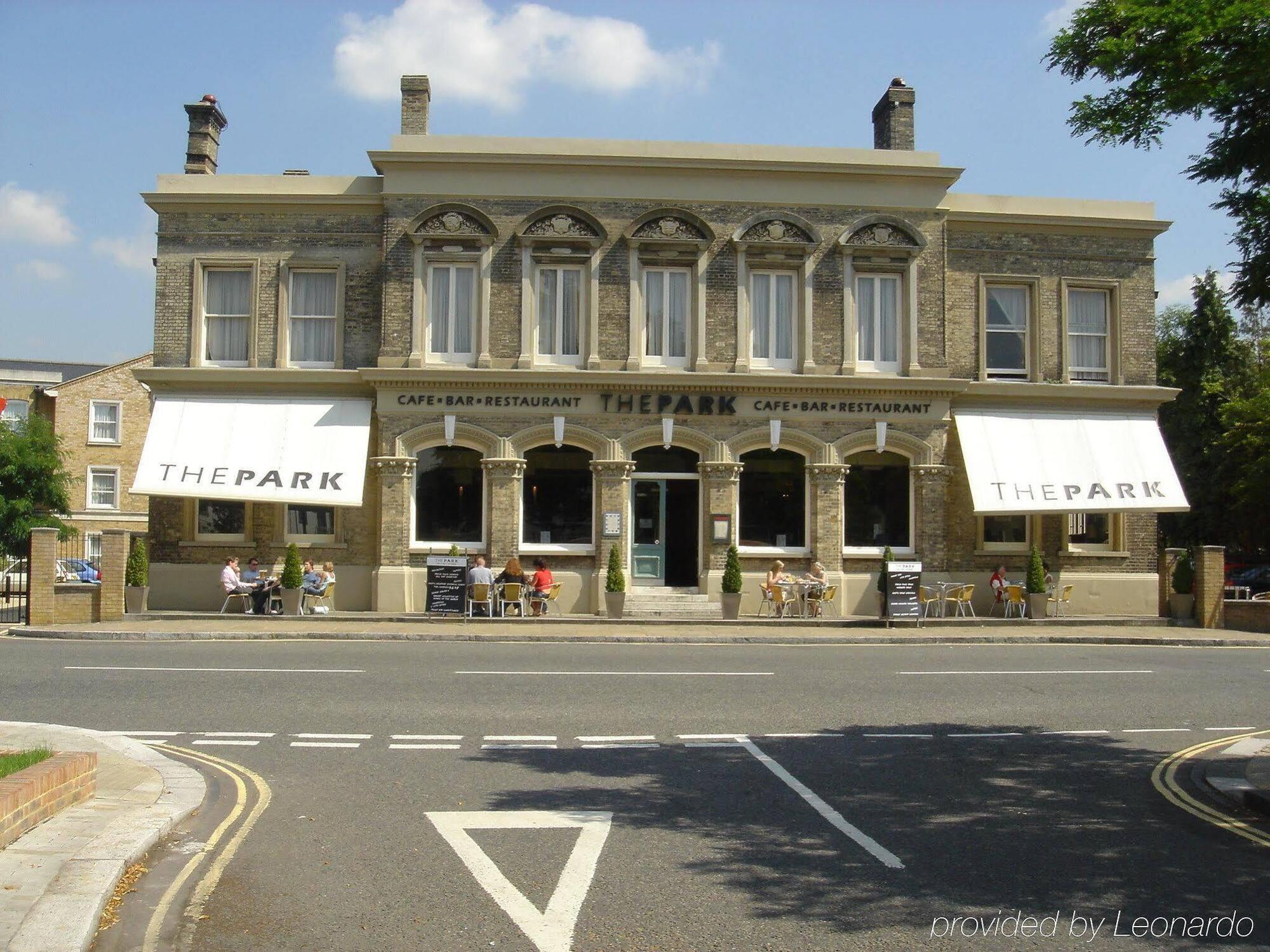 The Park Hotel 3*
